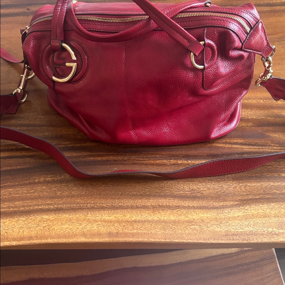 Gucci Red Leather Shoulder Bag - Picture 9 of 10